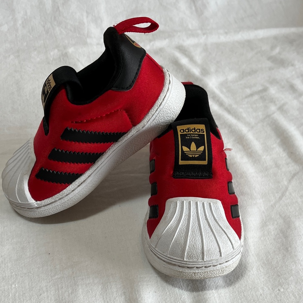 Adidas Superstar Kids Red and Black Slip-On Sneakers, size 5